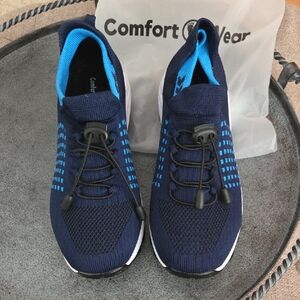 Women's Navy Blue Athletic Shoes
